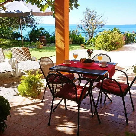Beachfront Meri