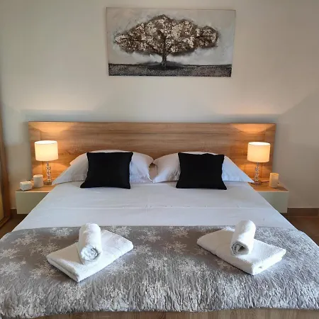 Apartment Beachfront Meri *