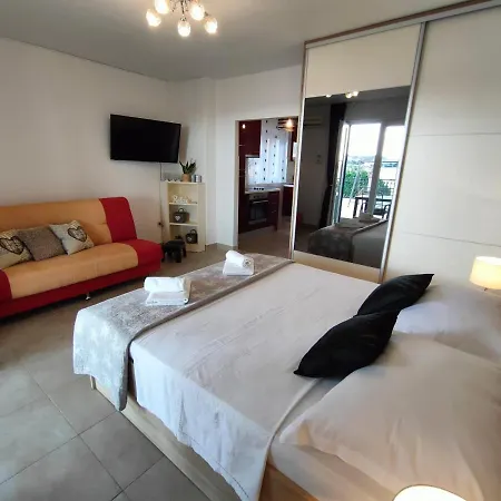 Apartment Beachfront Meri