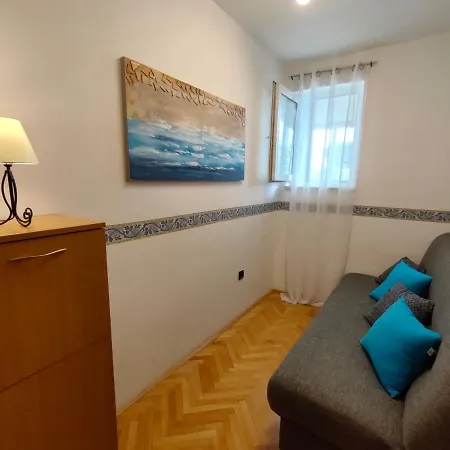 Apartment Beachfront Meri